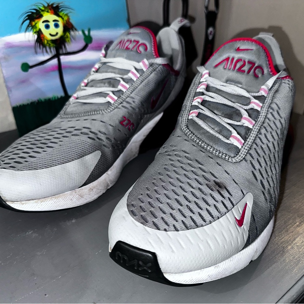 Nike Air Max Gray and Red Men's Athletic Shoes